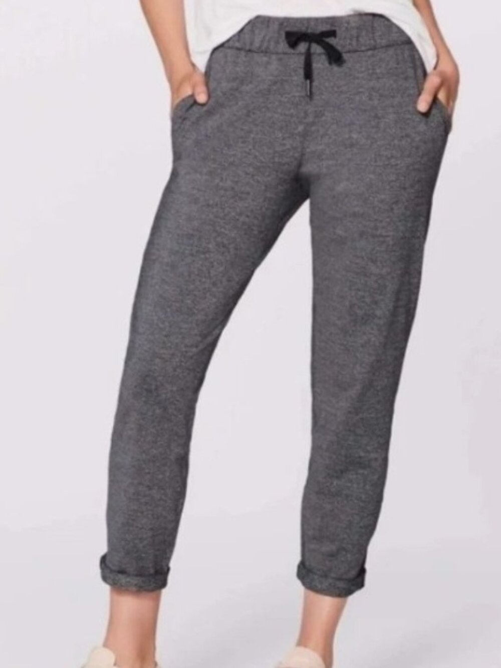 Lululemon On the Fly Jogger Heathered Grey Drawstring Pants Size 6